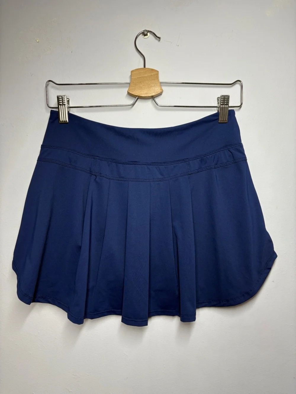 Lija Performance Golf Skort in Navy - Picture 5 of 8